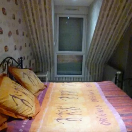 Proche Circuit Homestay Fille