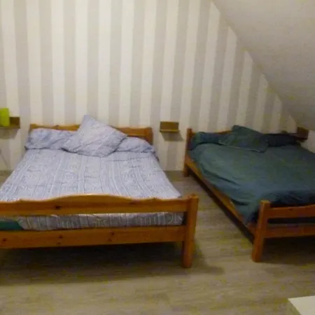Proche Circuit Homestay Fille